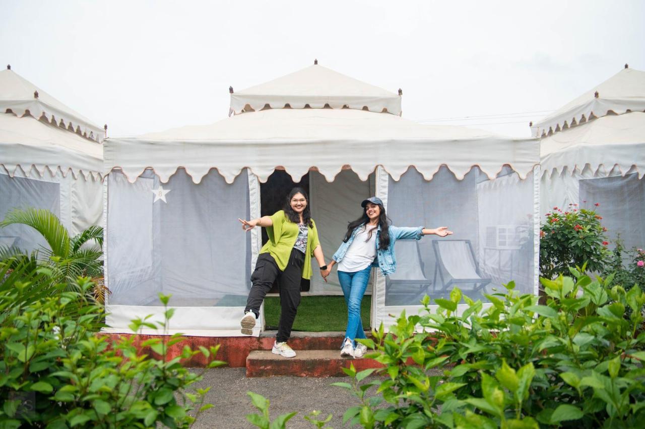 Unity Holiday Tent City Kevadia 外观 照片