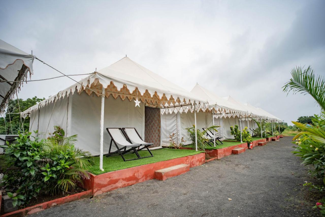 Unity Holiday Tent City Kevadia 外观 照片